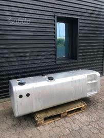 Serbatoio MAN TGX 660 litri + 75 Ad-Blue