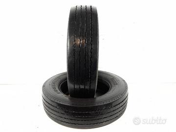 SET PNEUMATICI PIRELLI 215 75 R 17,5