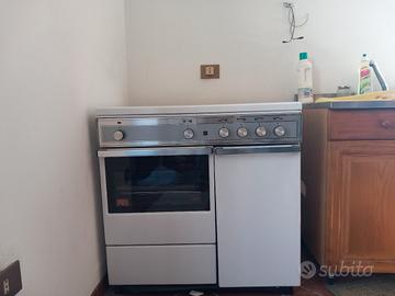 Cucina a gas Zoppas con bombola 