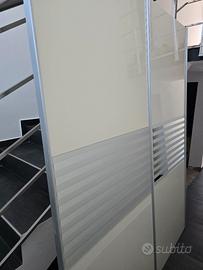 Armadio 3 ante scorrevoli con comò e comodino 