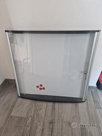 bacheca per affissioni