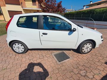 AUTO PER NEOPATENTATI