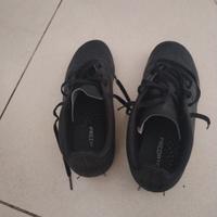 scarpe da calcio con tacchetti 