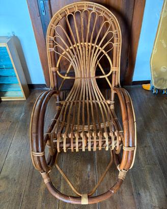 Sedia a dondolo vintage