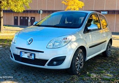 Renault Twingo 2° serie ok neopatentati garantita 