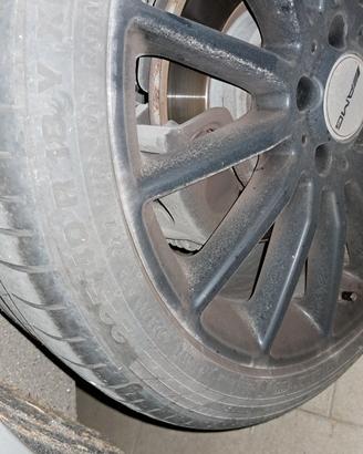 gomma continental 225/40 R18 92Y 