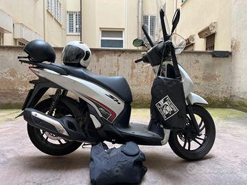 Honda SH 125 2019 - (Bauletto + Tucano inclusi)