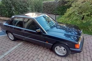 MERCEDES 190E W201 ASI ANNO 1992 NERA