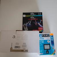 Plafoniera+faro led con sensore+striscia led! 3X1