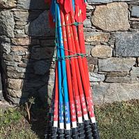 Pali snodati e porte per lo sci