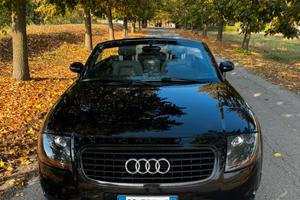 Audi TT roadster 1.8 180cv Asi