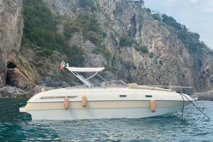 Barca Fiart 27 Cabin