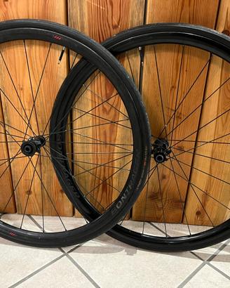 Ruote Bontrager CARBON XXX 2 DISC 1230 grammi