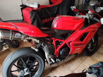 Ducati 848 evo