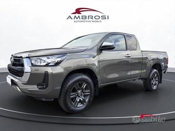 TOYOTA Hilux 2.D-4D 4WD 2 porte Extra Cab Lounge