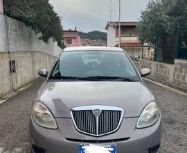 Lancia Ypsilon 1300 Multi Jet Platino