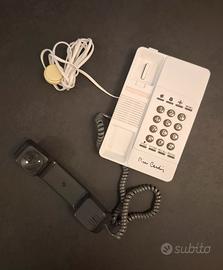 Telefono Pierre Cardin