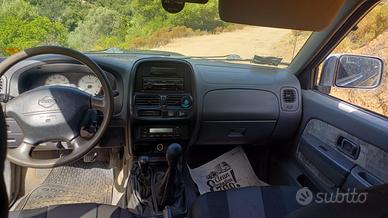 Nissan navara del 2000 perrfetto in tutto