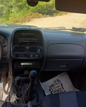 Nissan navara del 2000 perrfetto in tutto