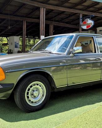 Mercedes-Benz 240 D W123 - 1980 - SUMMER PRICE