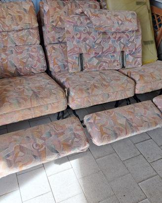 Divano 2/3 posti + poltrona 