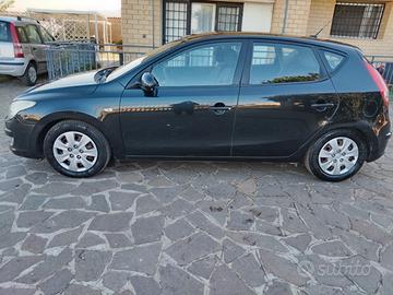 HYUNDAI i30 - Benzina GPL 2009