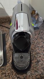 Macchina caffè Nespresso 