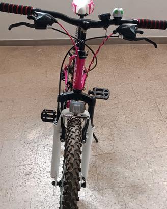 Bicicletta bambina misura 24 pollici