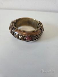 Bracciale rigido etnico vintage con inserti 