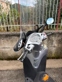 HONDA SH300