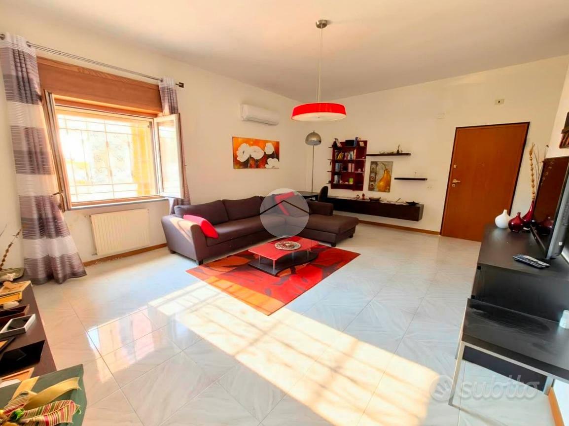 Apartment in Torre del Greco, Santa Maria La Bruna - Vista 5
