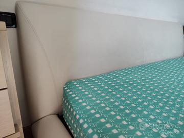 Letto matrimoniale con rete 180x200