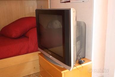 TELEVISORE COLOR SANSUNG 28 POLLICI