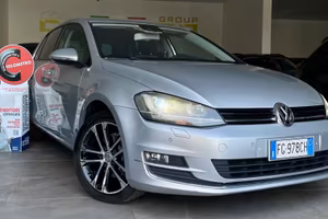 VOLKSWAGEN GOLF 1.6 COMFORT LINE BLUEMOTION TECHNO