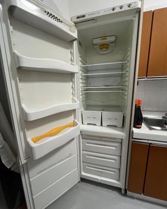 Cucina e frigorifero
