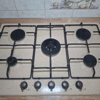 Piano cottura Candy 5 fuochi 