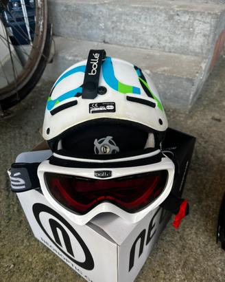 attrezzatura da sci usata