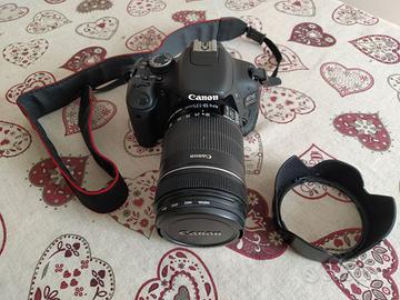 Canon EOS 600D + obiettivo 18-135mm + accessori