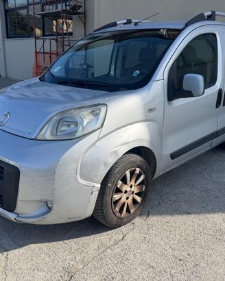 Fiat Qubo 1.3 MJT 75 CV ok neopatentati