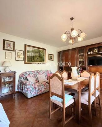Appartamento di 90 m² con 4 locali e box auto a Co