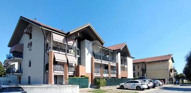 4 LOCALI A BORGARO TORINESE