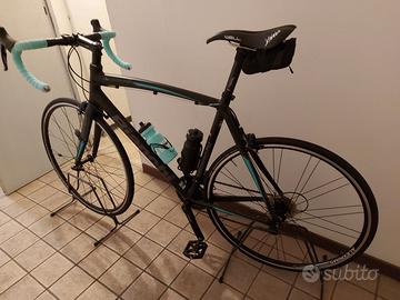 Bici da corsa Bianchi Via Nairone 7
