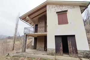 Casa singola in campagna Borgo Pace, S162