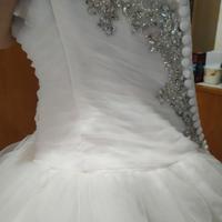 Abito da sposa nuovo
