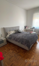 Letto matrimoniale imbottito. COME NUOVO!!!