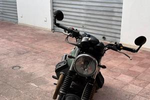 Moto Guzzi V7 Stone 2014