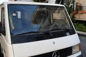 Mercedes mb 100D