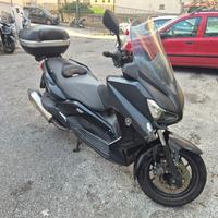 Yamaha X-max 400 Iron Max