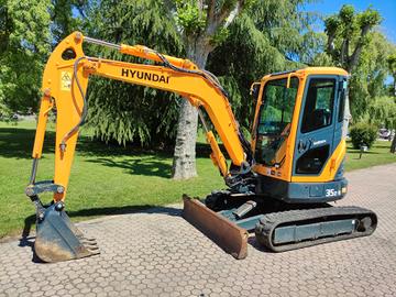 Miniescavatore cingolato usato - Hyundai R35Z-9 -