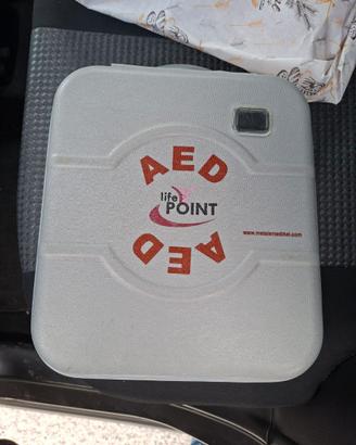defibrillatore AED